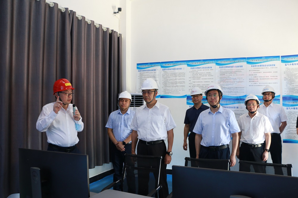 62d65a4c2e618.jpg 62d65a4c2e618.jpg